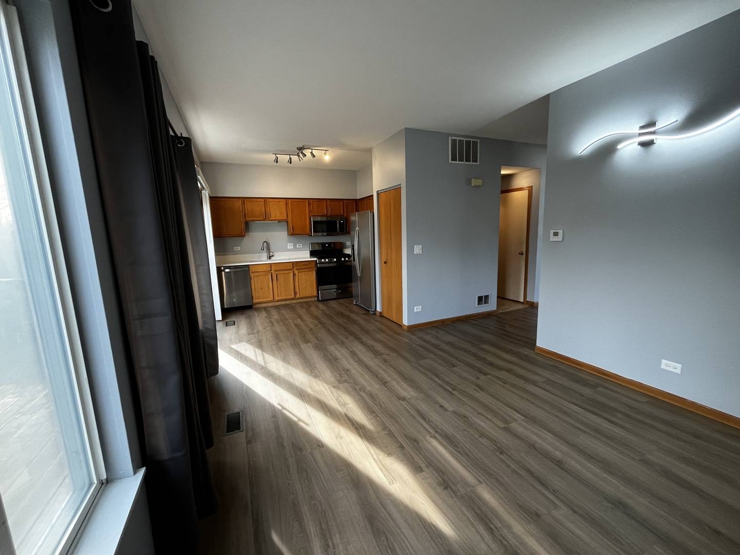 2828 Alameda CT #2828, Naperville, IL 60564
