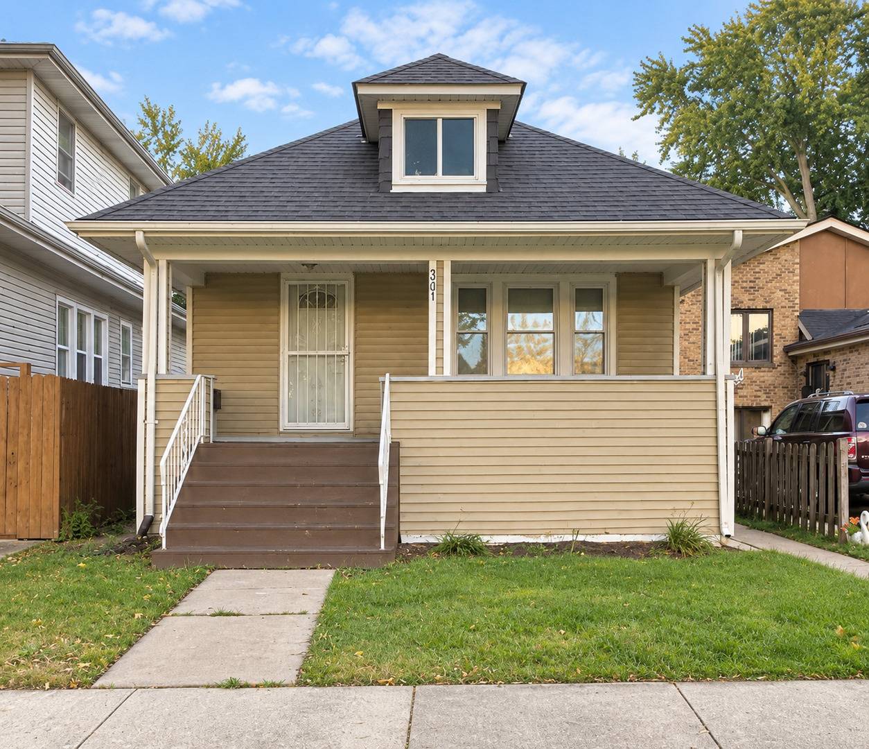 331 23rd AVE, Bellwood, IL 60104