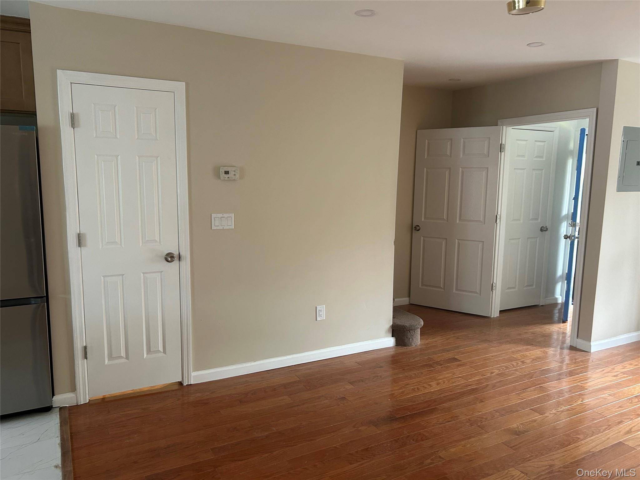 102-35 183rd PL, Hollis, NY 11423