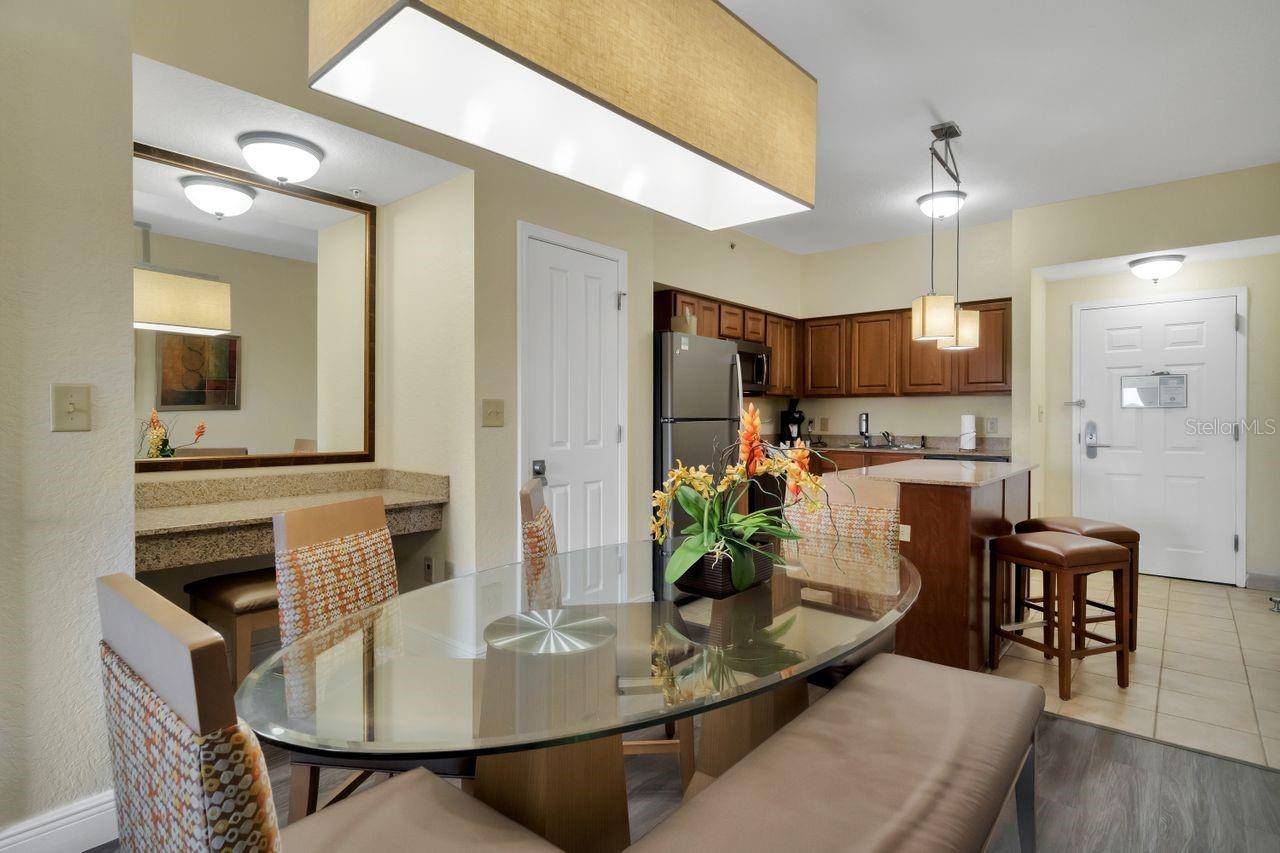 12538 FLORIDAYS RESORT DR #604C, Orlando, FL 32821