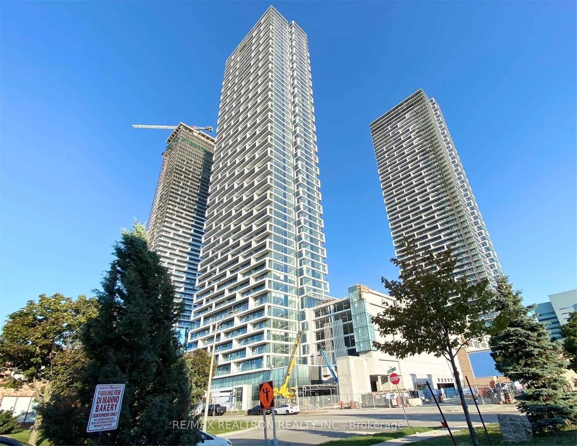898 Portage Pkwy #5103, Vaughan, ON L4K 0J6