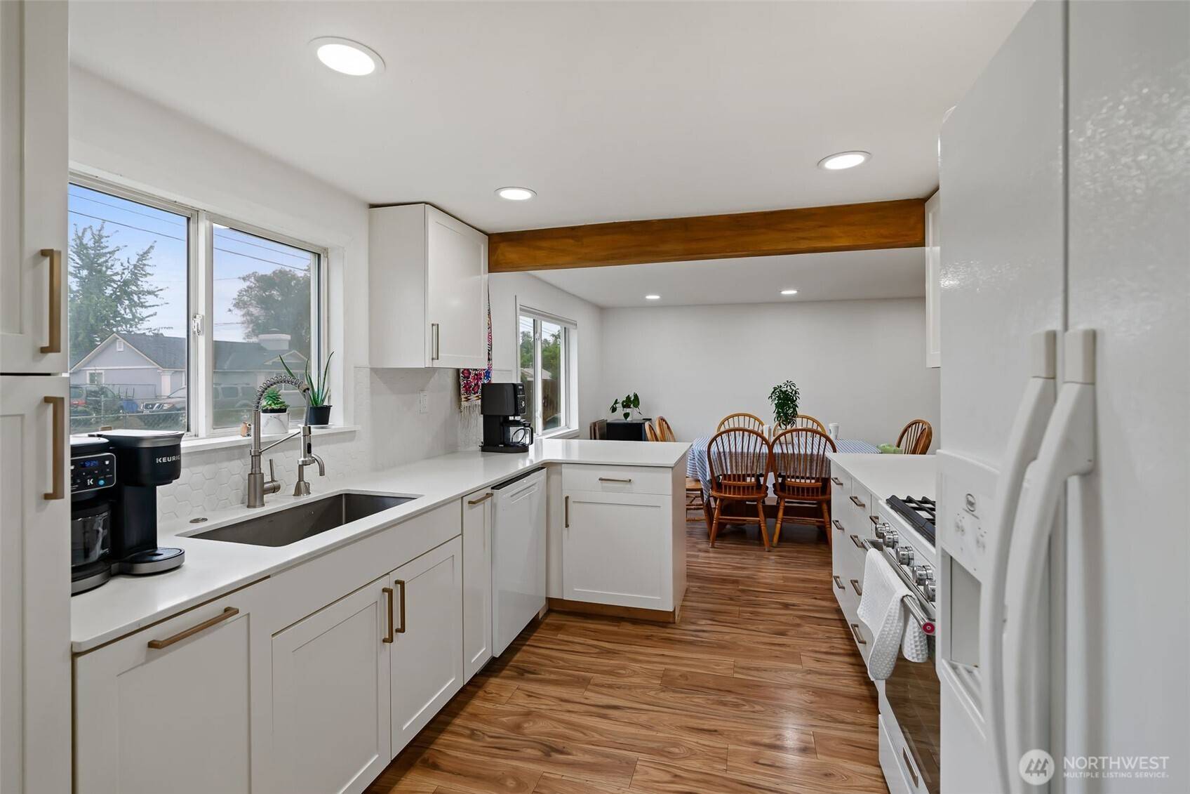 709 N 28th AVE, Yakima, WA 98902