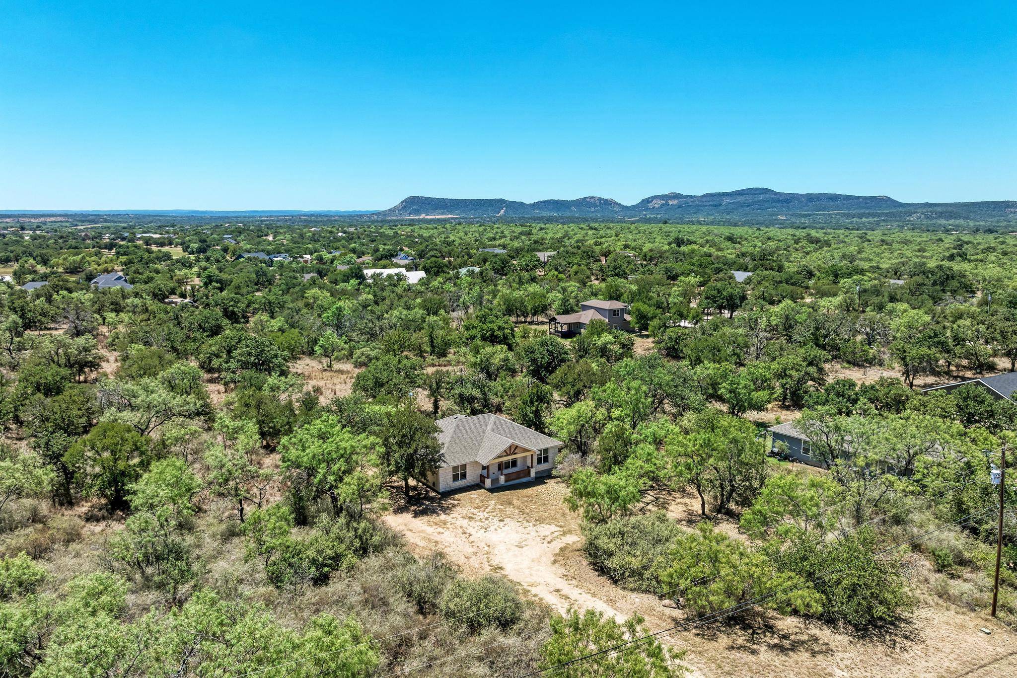 117 North Pass, Kingsland, TX 78639