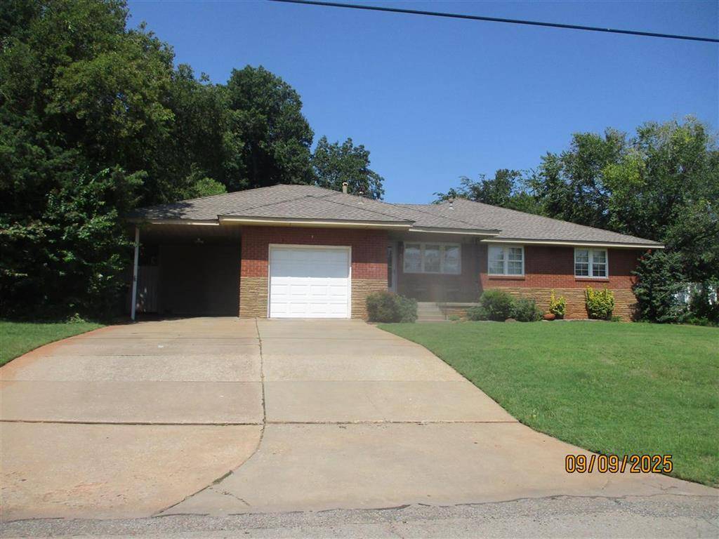 Address not disclosed, Edmond, OK 73034