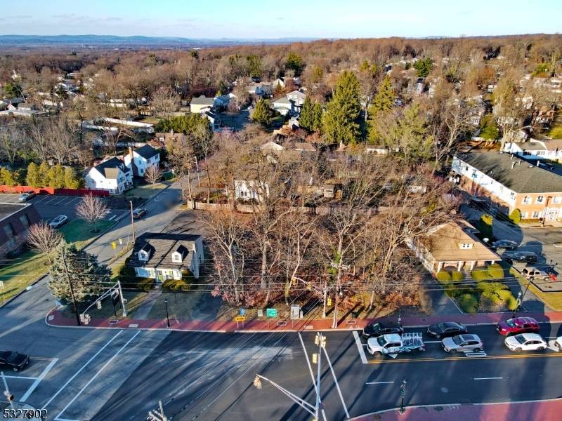 192 Eagle Rock Ave, Roseland Boro, NJ 07068
