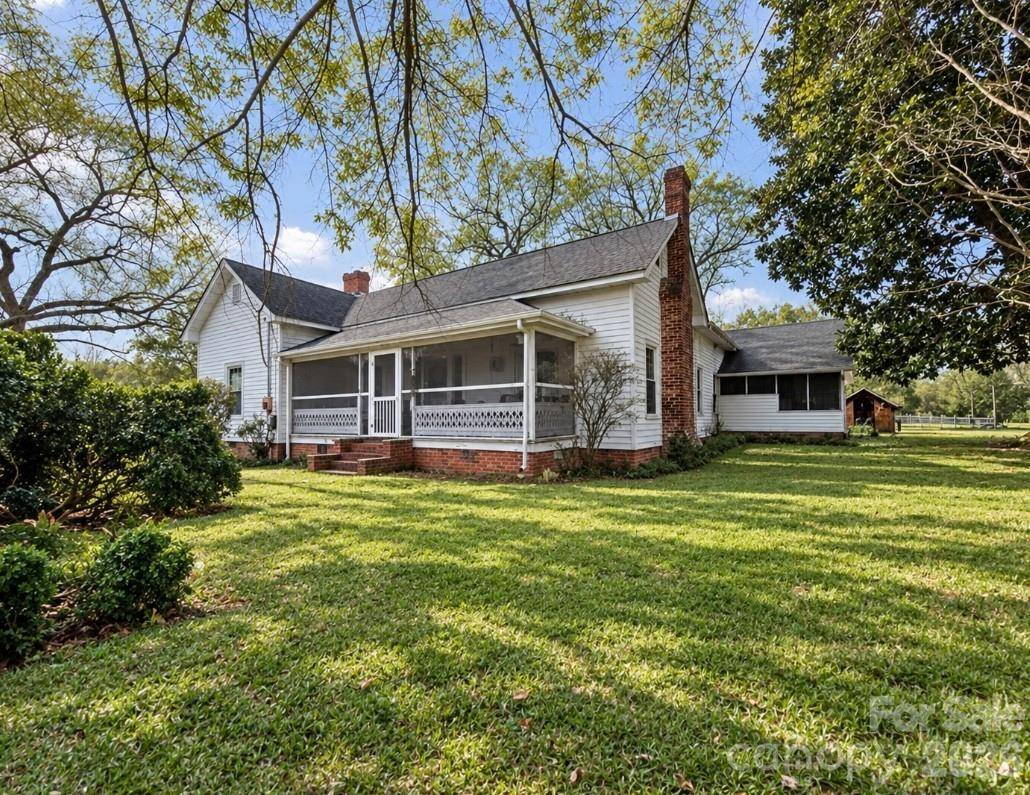 32547 Valley DR, Albemarle, NC 28001