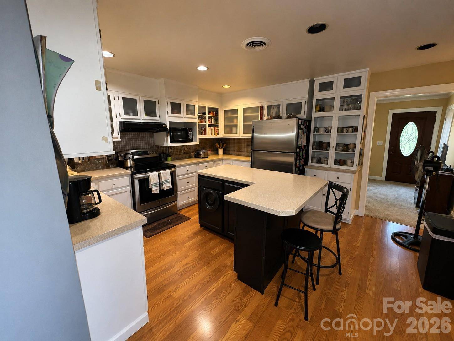 4711 Summit AVE #4, Greensboro, NC 27405