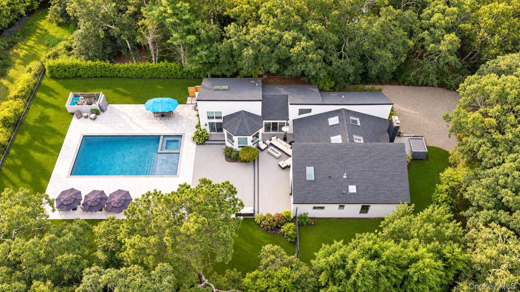 Address not disclosed, East Hampton, NY 11937