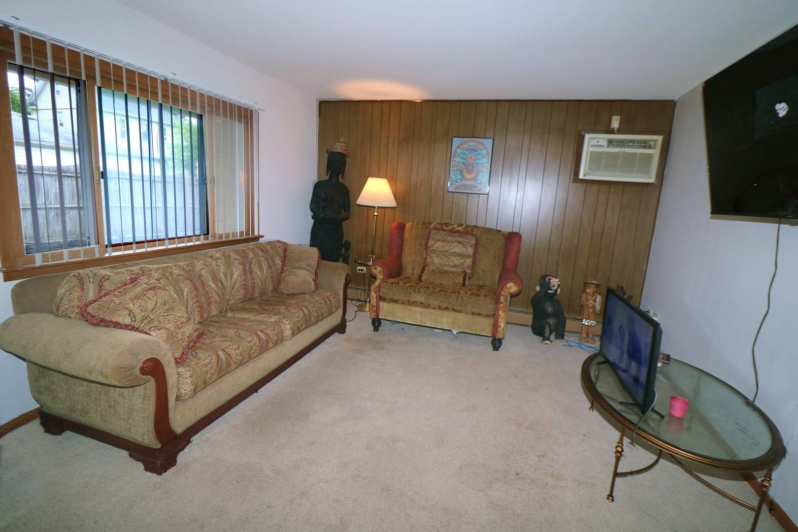 220 Griffing AVE #1, Woodstock, IL 60098