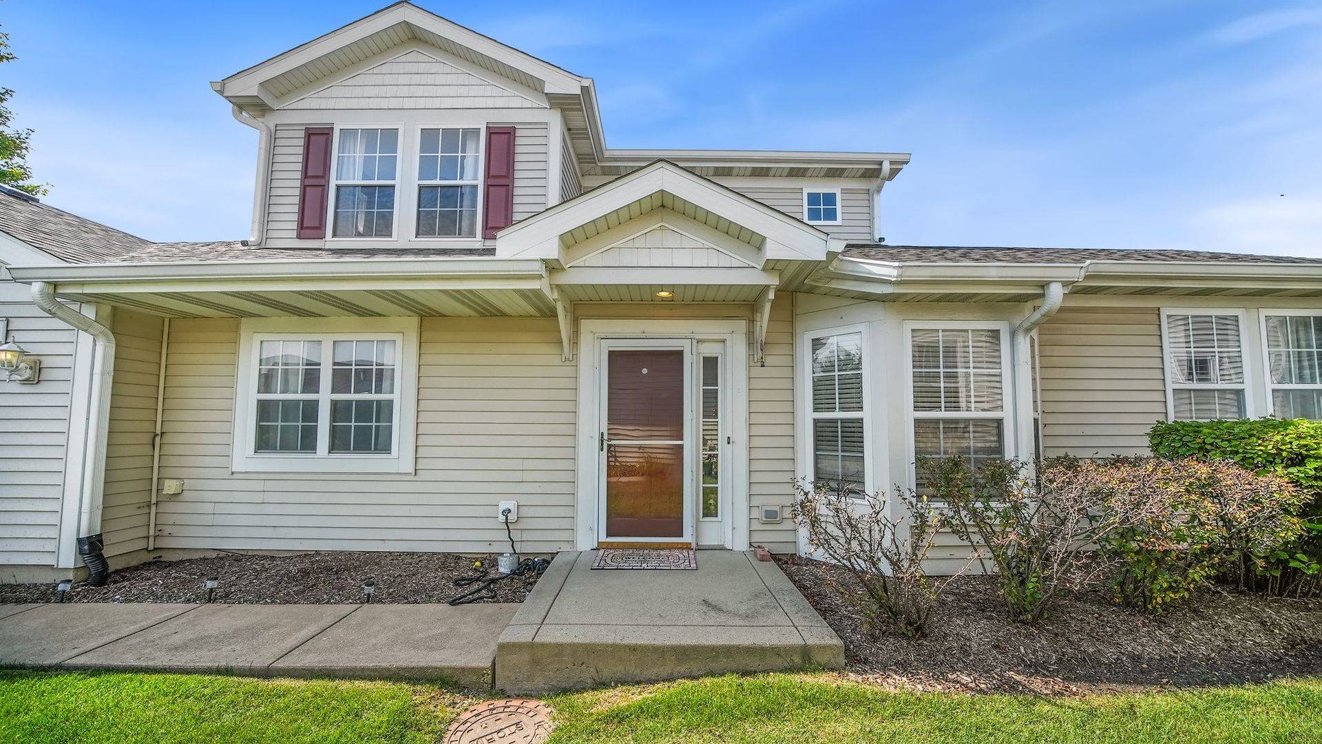 16146 Huron ST, Crest Hill, IL 60403