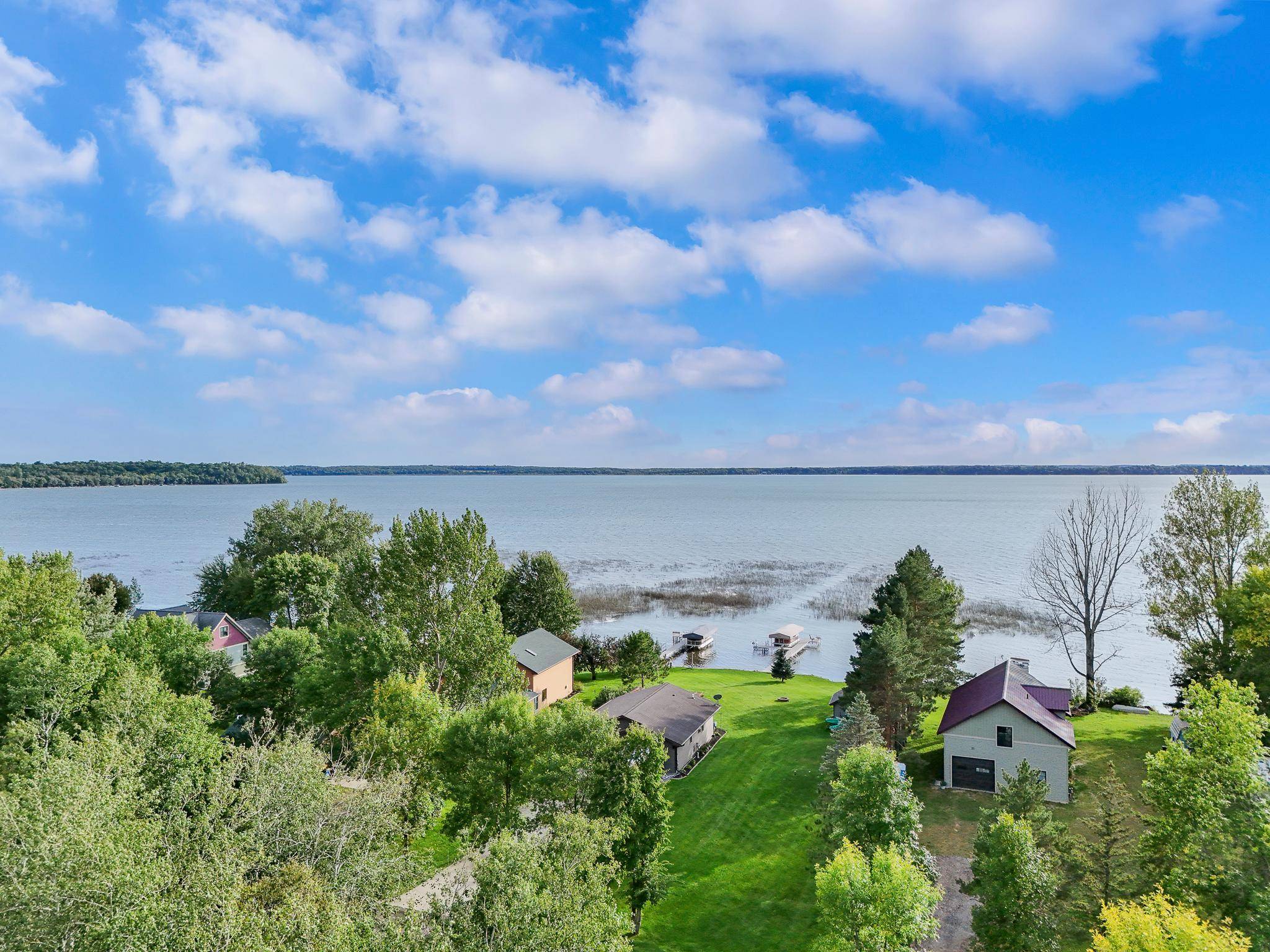 45531 Whispering Sands Ln, Perham, MN 56573