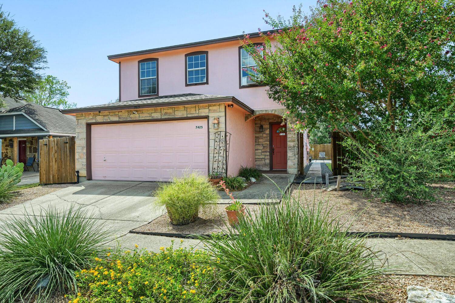 7425 Thannas WAY, Austin, TX 78744