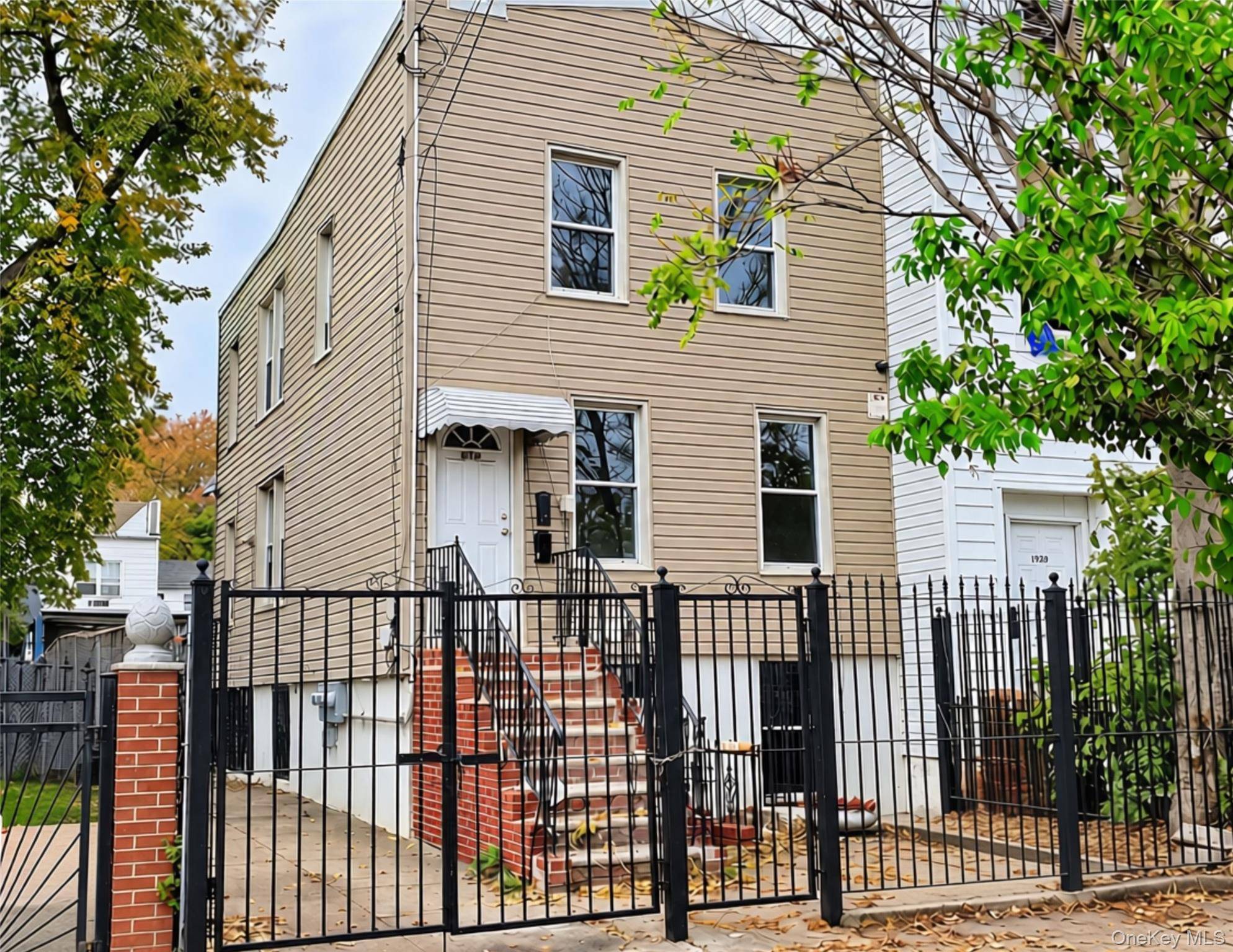 212 Bradford ST, Brooklyn, NY 11207