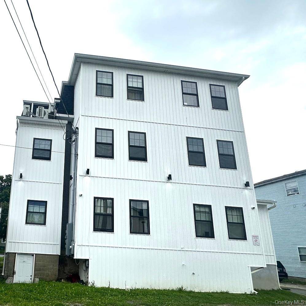 54-58 Smith ST #54, Poughkeepsie, NY 12601