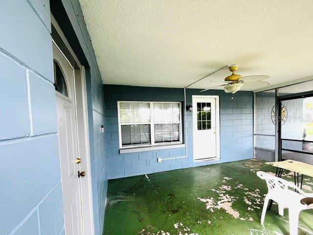 1513 PLEASANT ST, Tavares, FL 32778