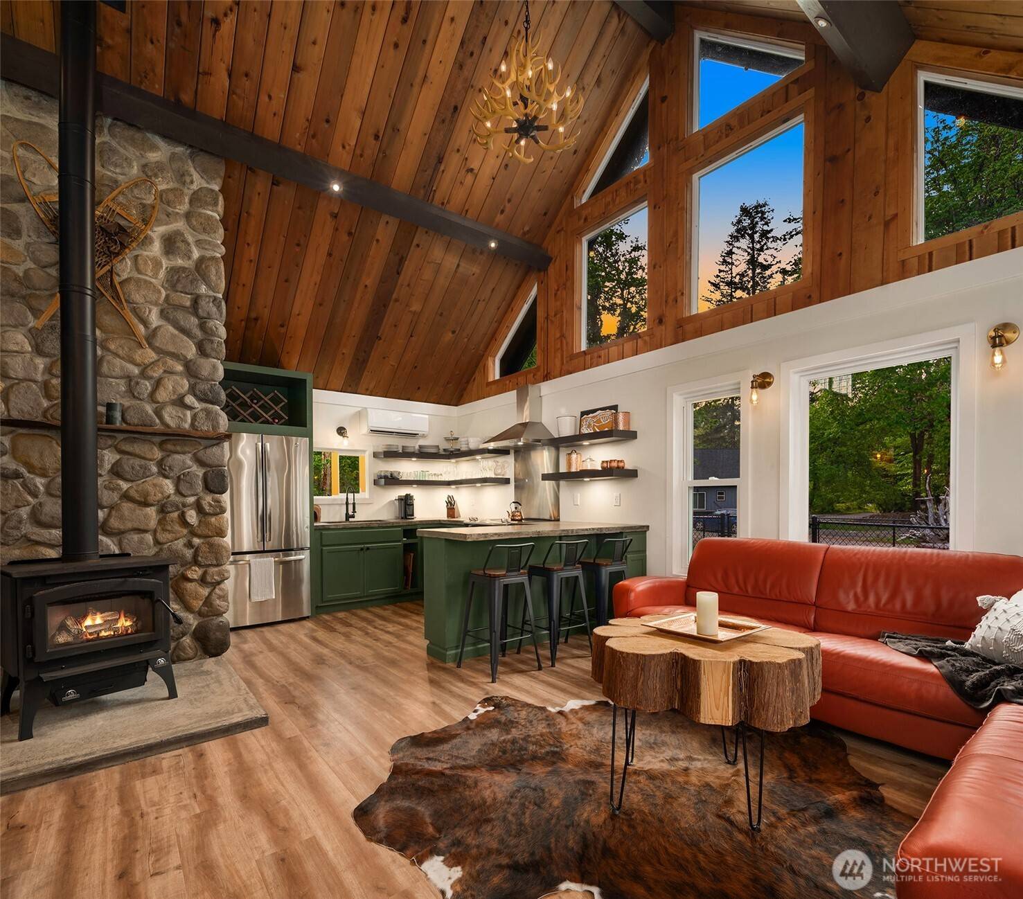 132 Slalom WAY, Packwood, WA 98361