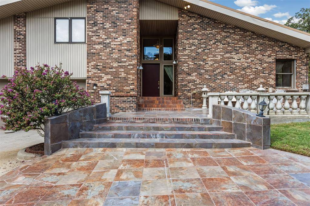 4805 Oakdale Farm RD, Edmond, OK 73013