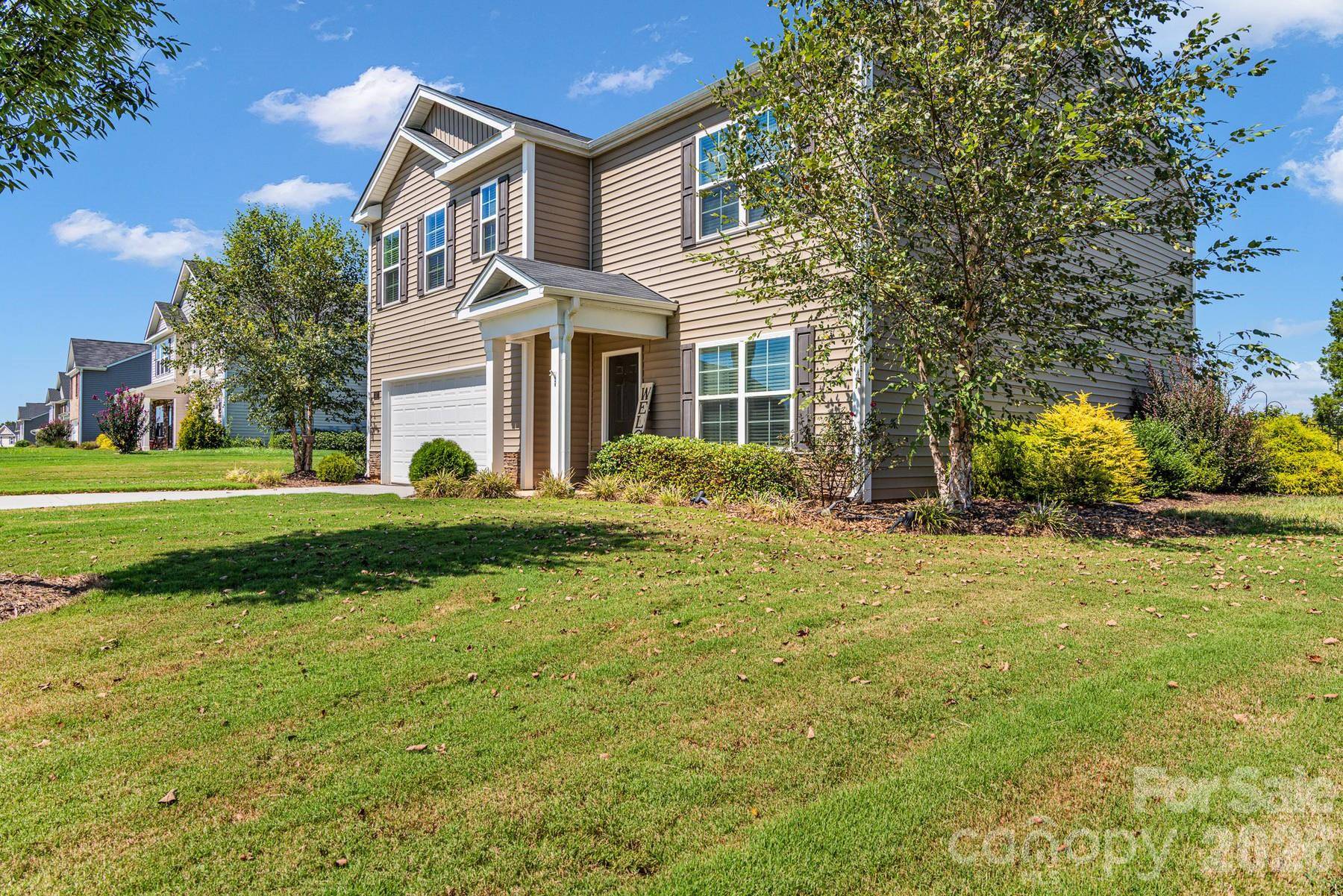 350 Daniel DR, Lexington, NC 27295