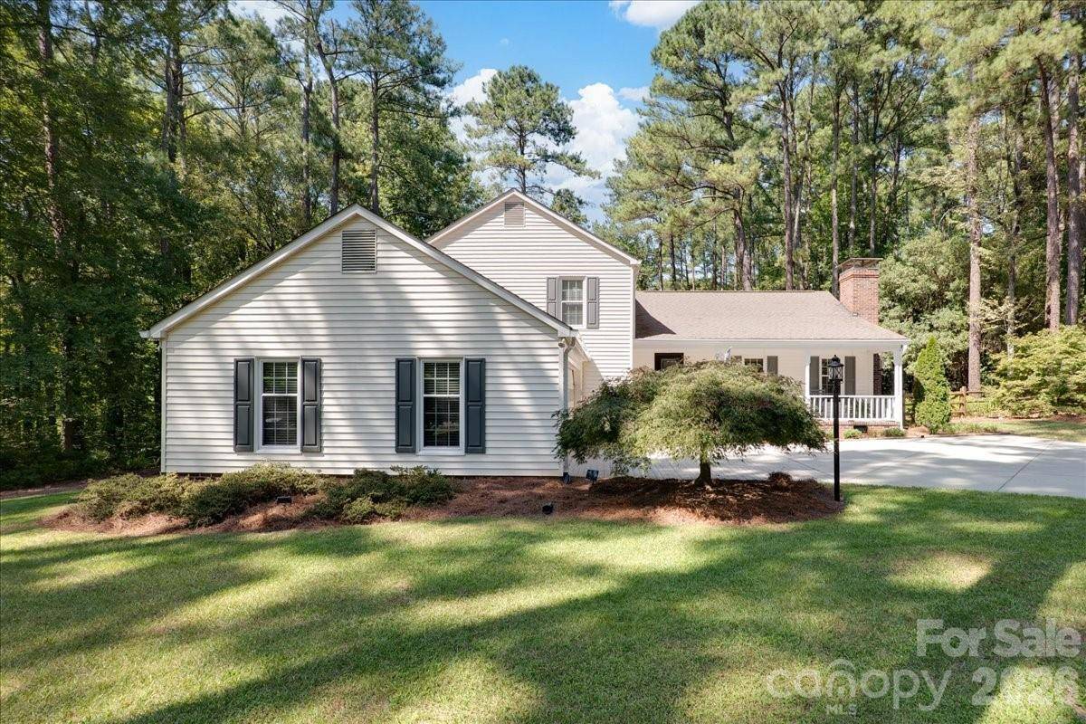 95 N Scalybark TRL, Concord, NC 28027