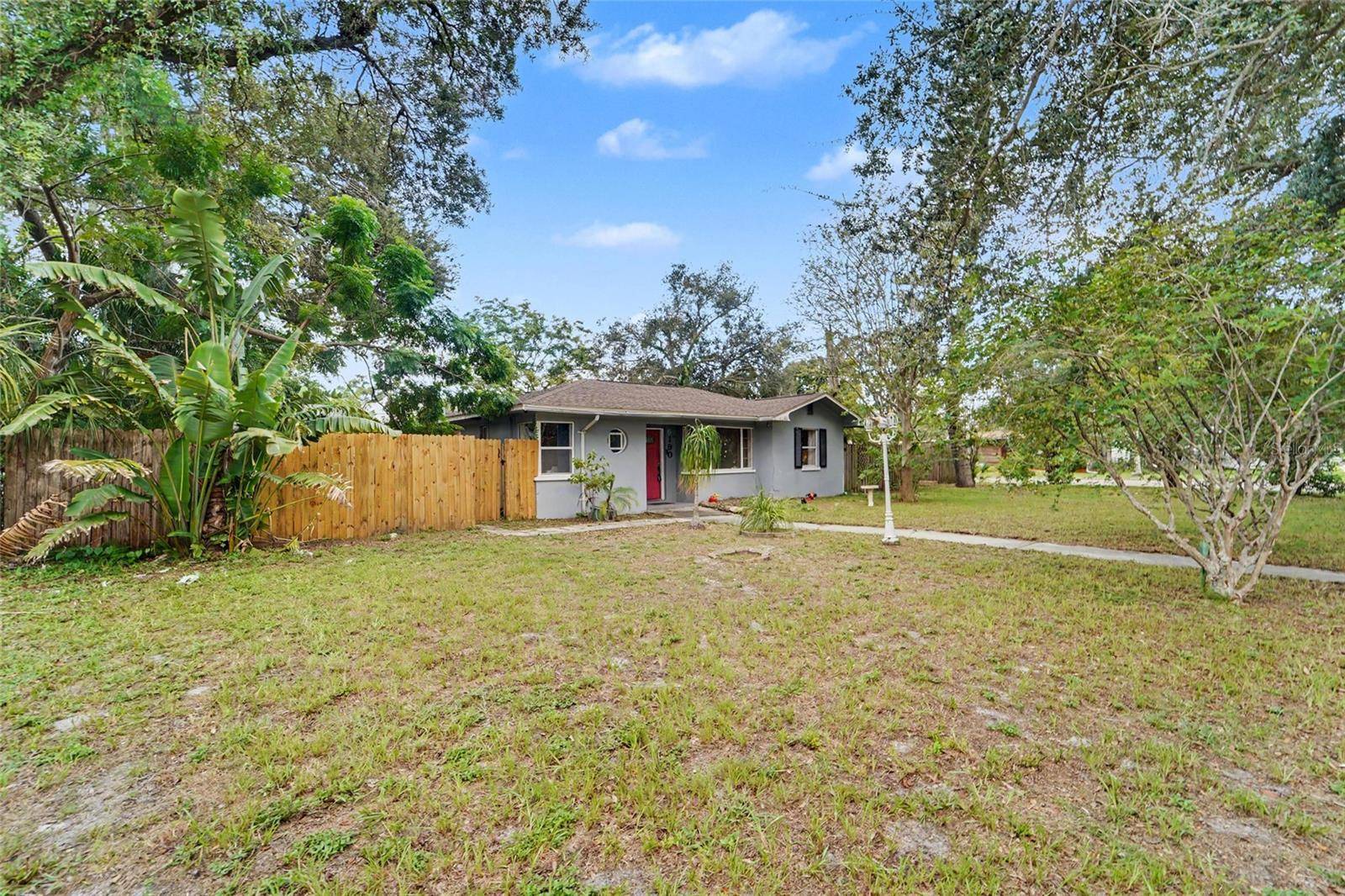 6190 2ND AVE S, St Petersburg, FL 33707