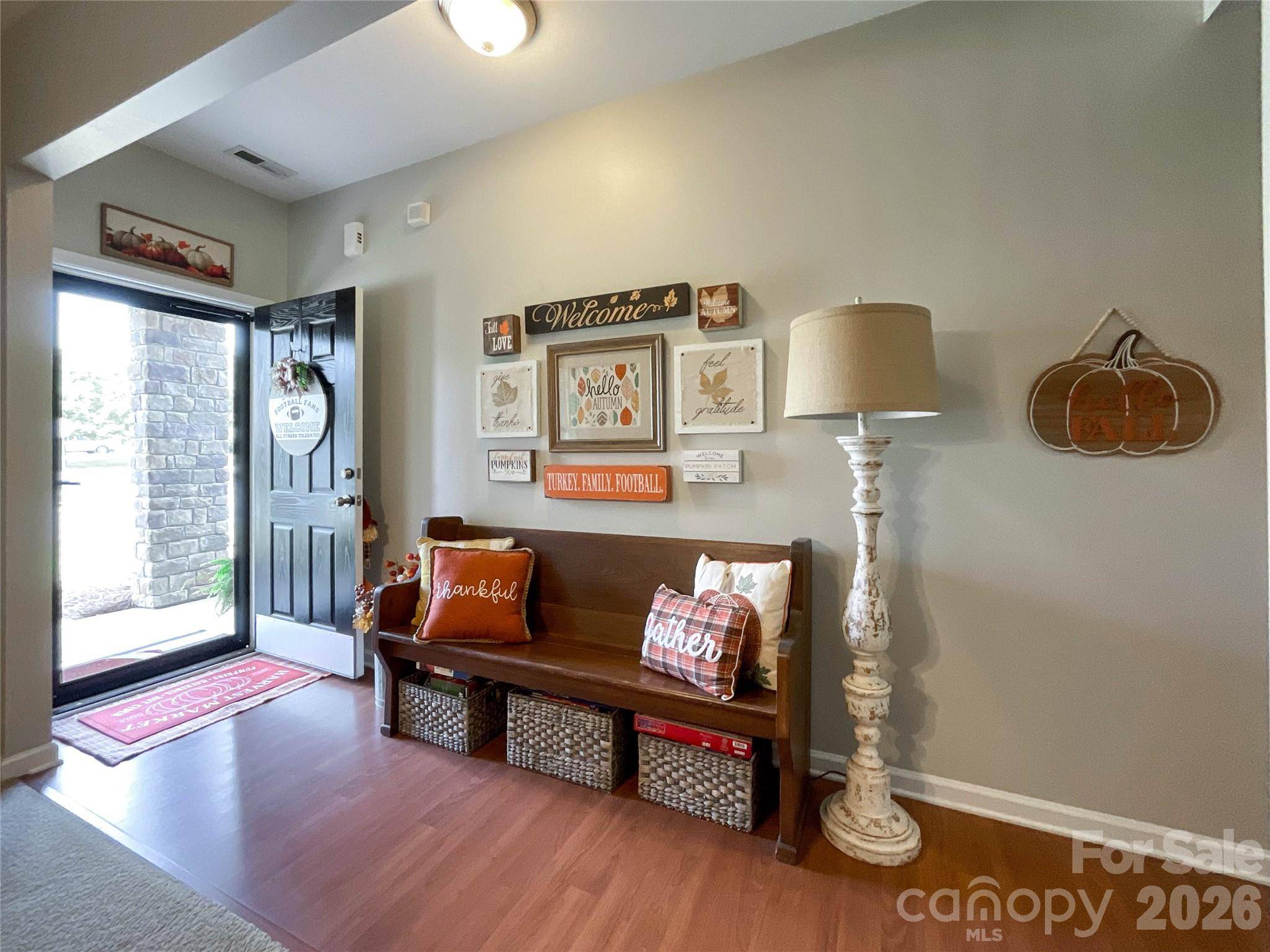 1401 Yellow Daisy DR, Matthews, NC 28104
