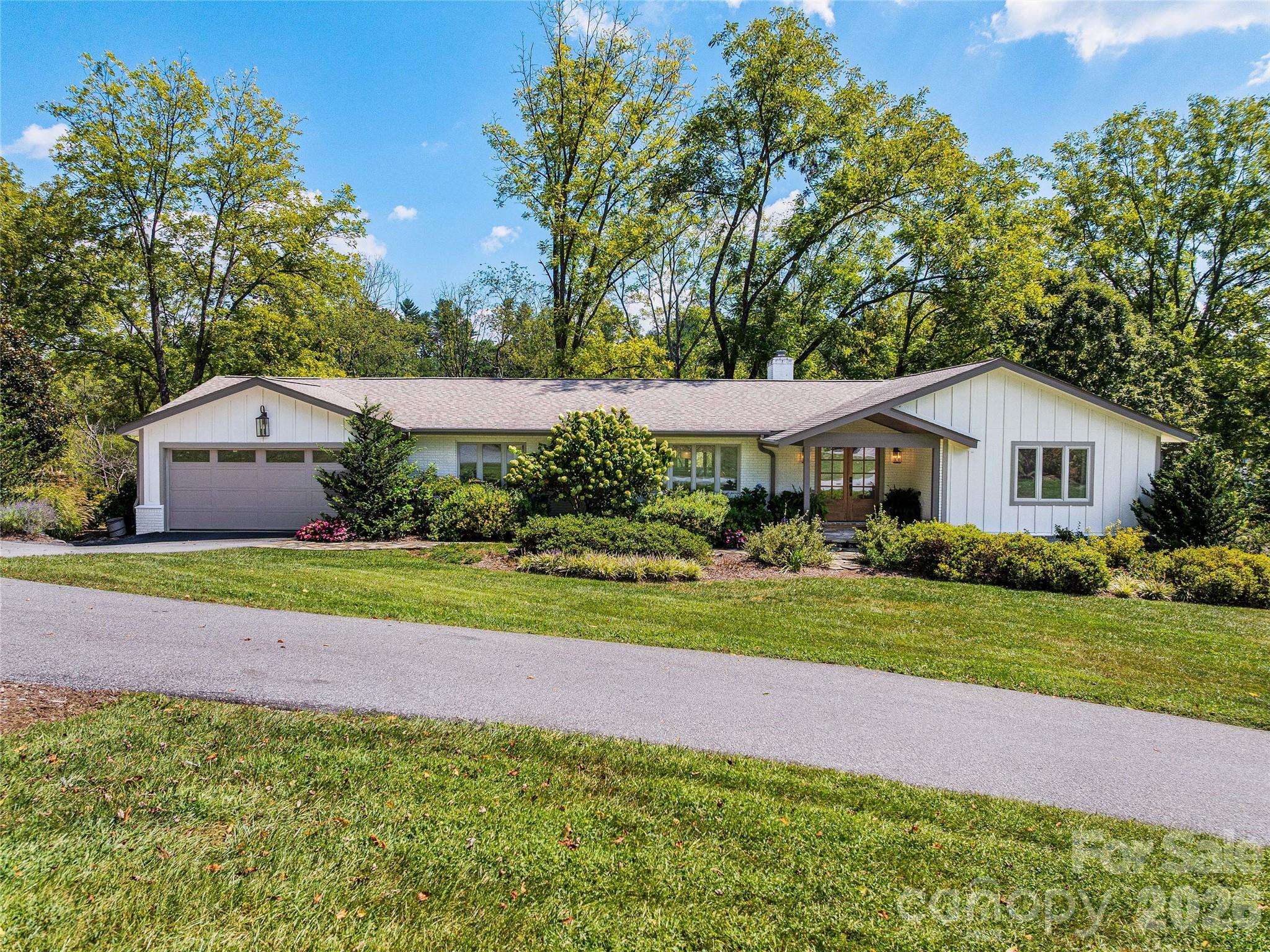 235 White Pine DR, Fletcher, NC 28732