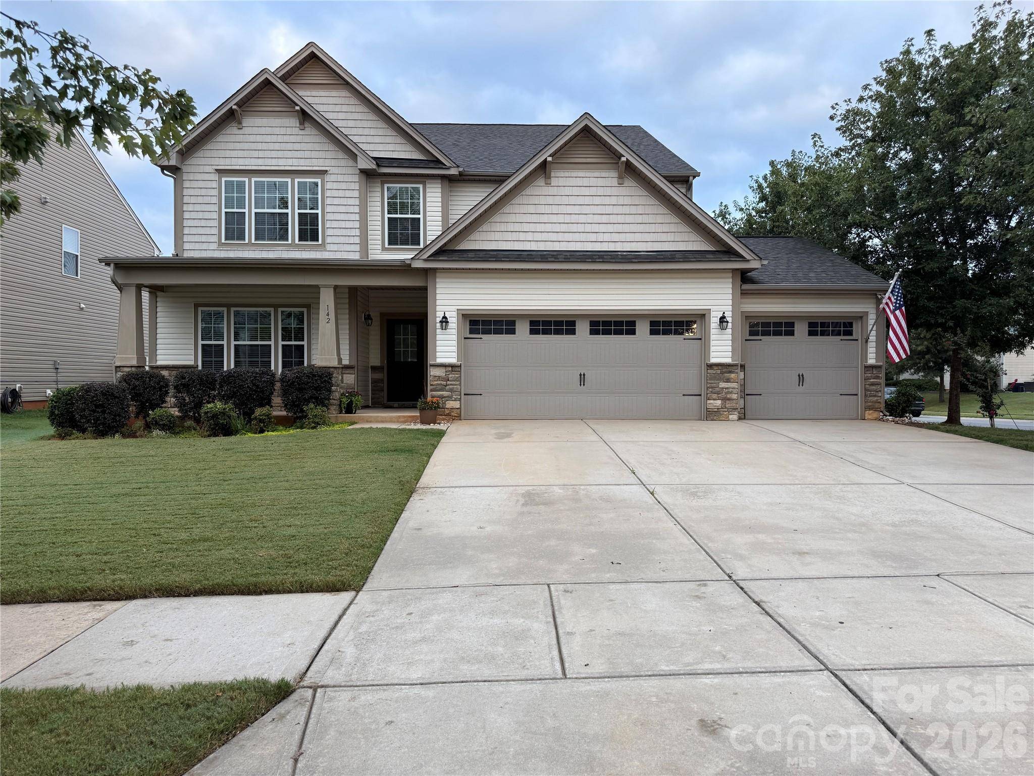 142 Fesperman CIR, Troutman, NC 28166