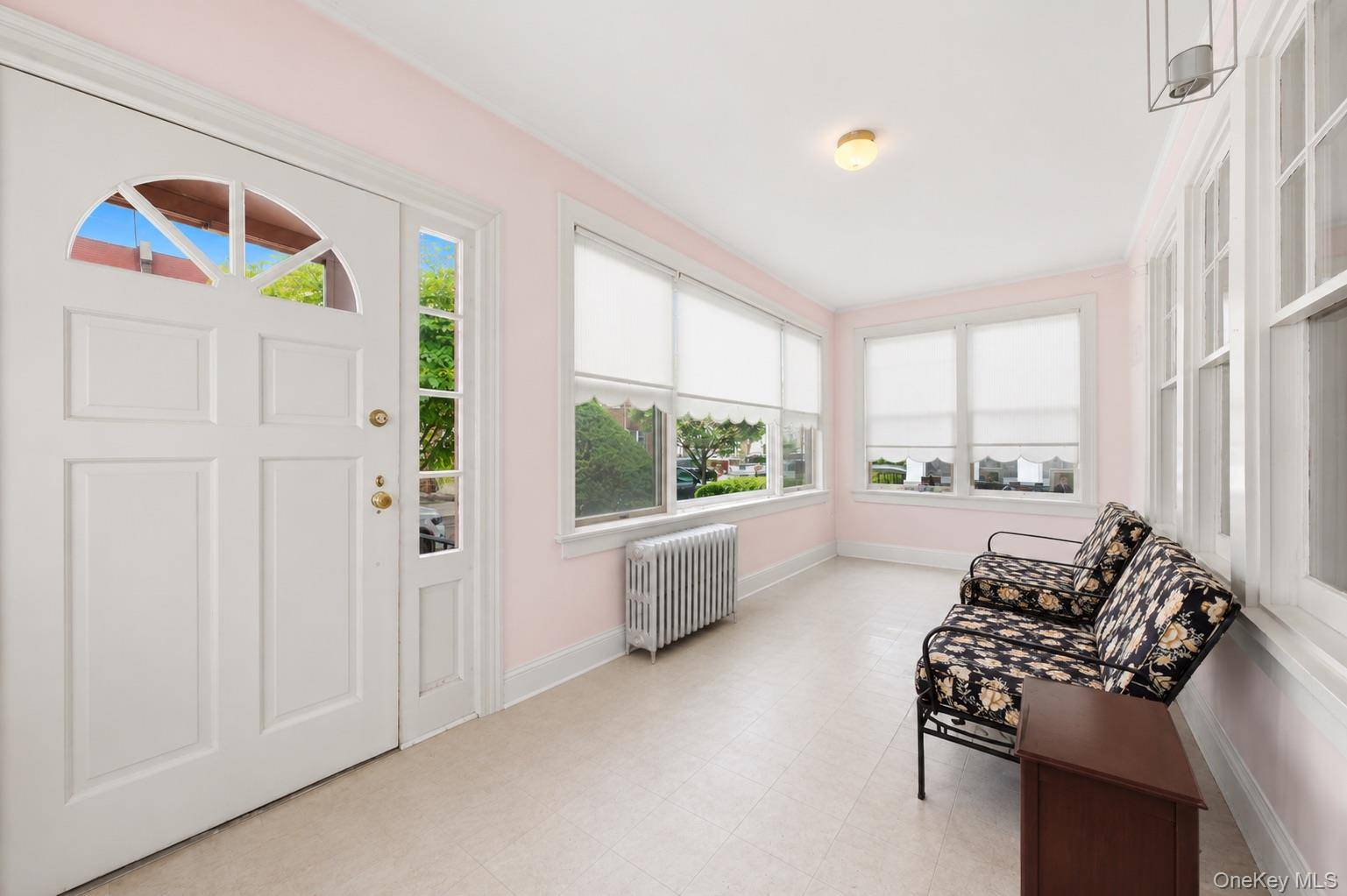 338 E 238th ST, Bronx, NY 10470