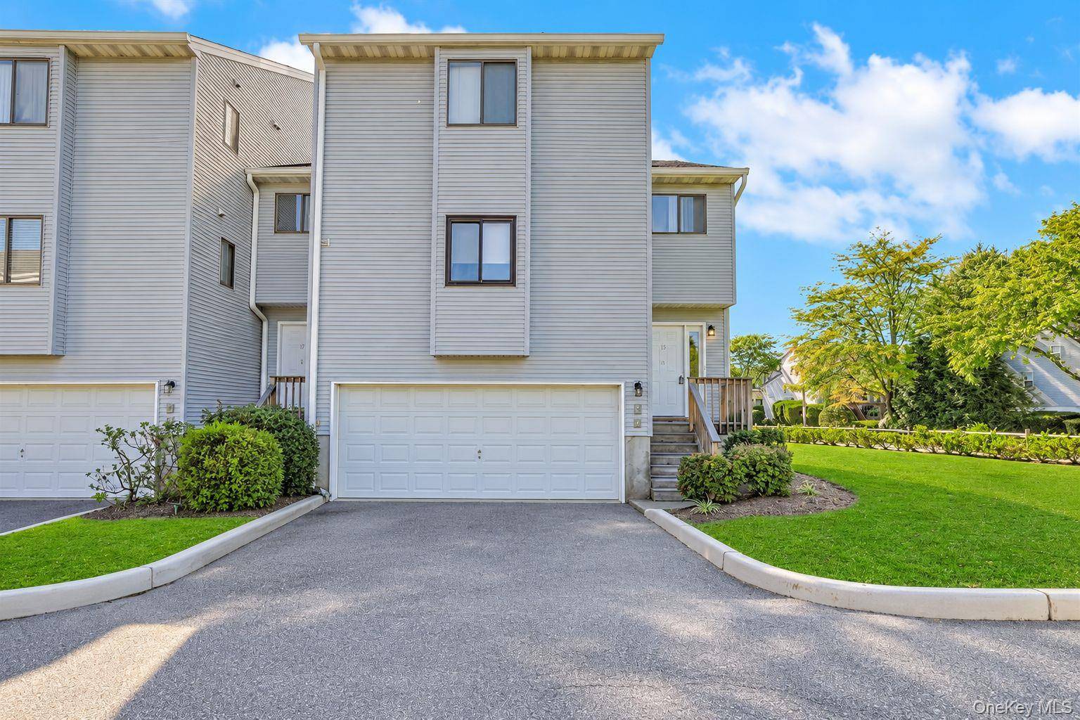 13 James CT, Nanuet, NY 10954