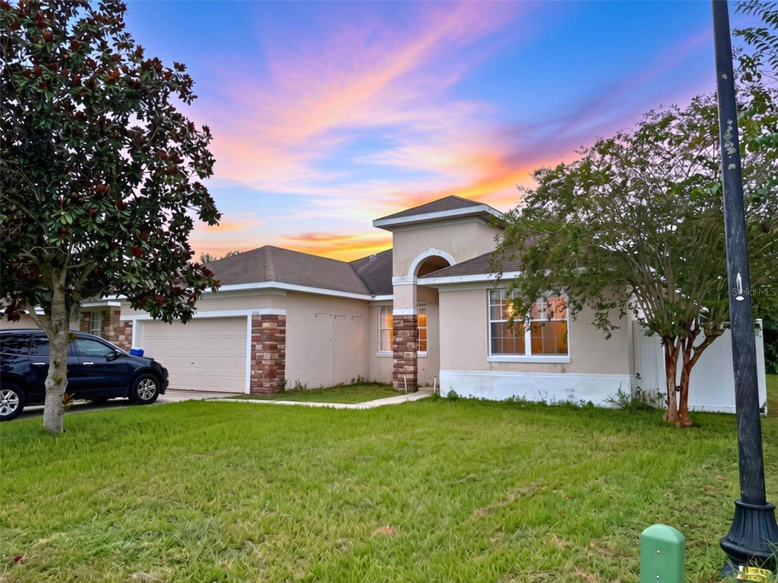 2721 ATHENS DR, Leesburg, FL 34748