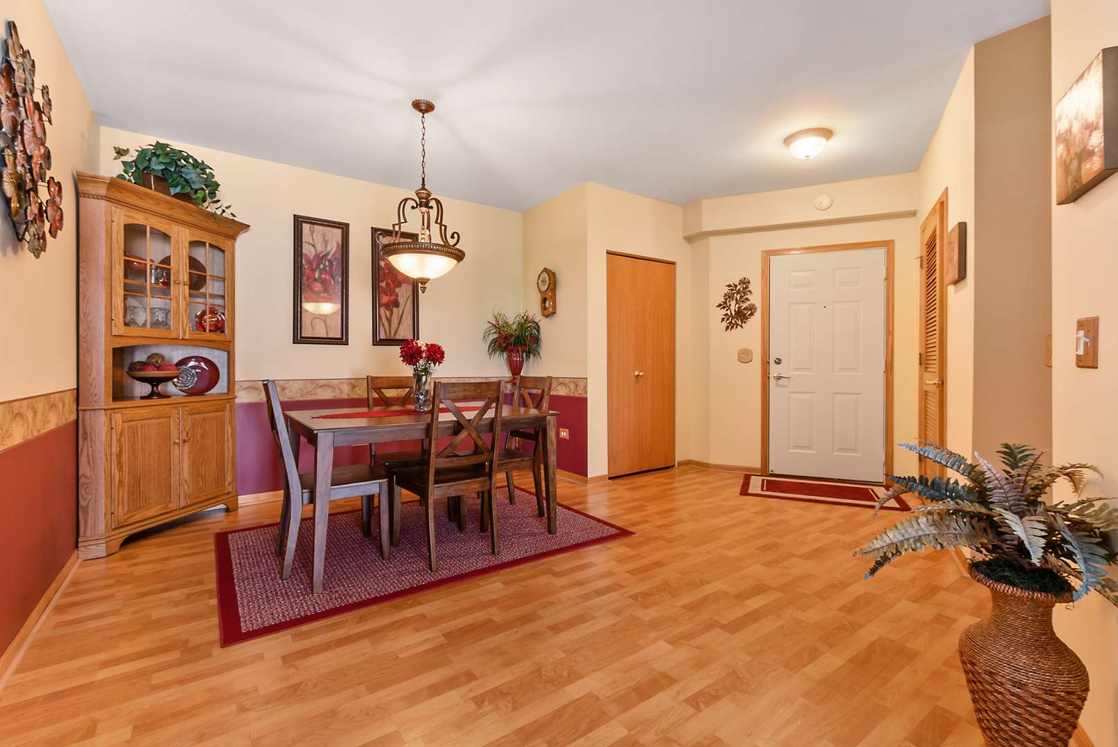 5275 W Mint Julip DR #302, Alsip, IL 60803