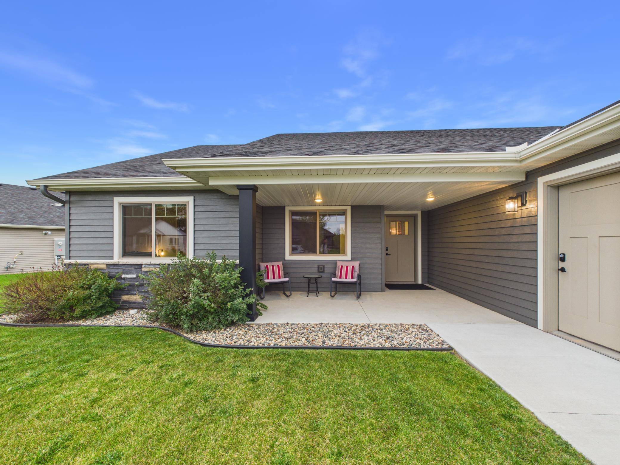 214 Woolgrass WAY, Avon, MN 56310