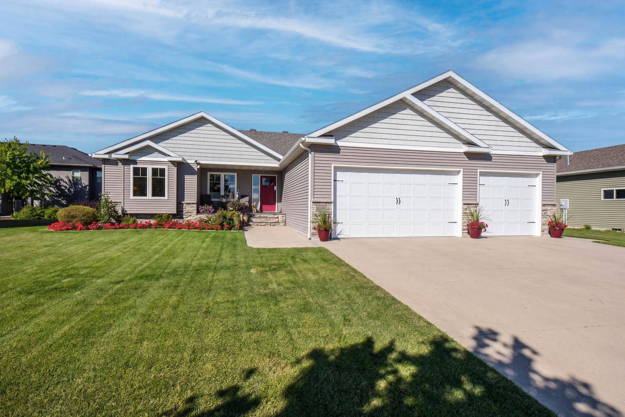 3429 55th ST S, Fargo, ND 58104