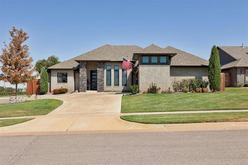 7413 NW 159th CIR, Edmond, OK 73013