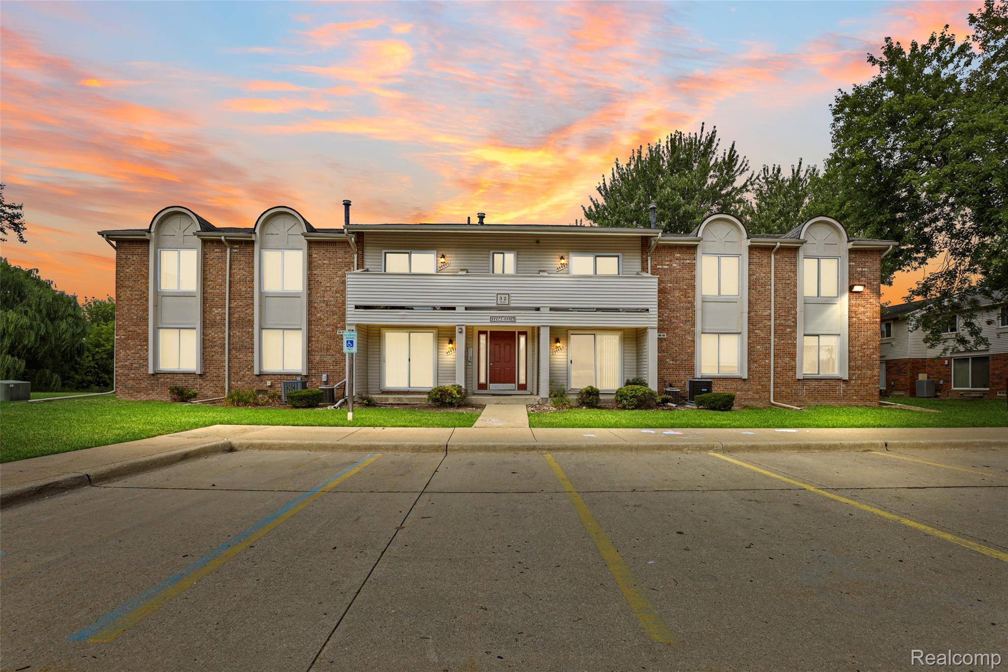 44481 Savery DR, Canton Charter Township, MI 48187