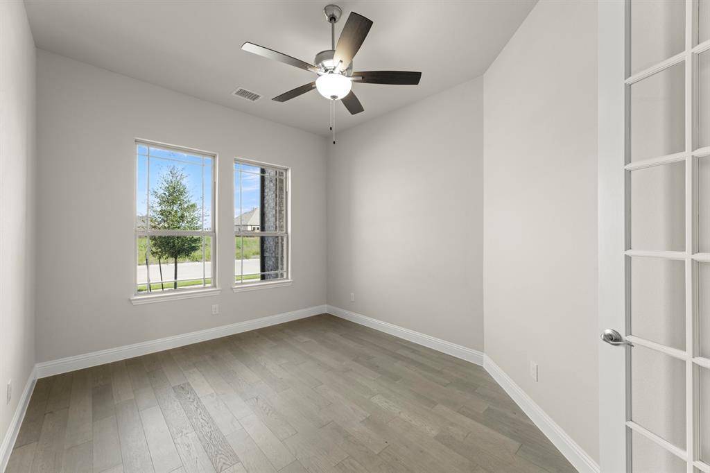 1424 Rio Grande Street, Van Alstyne, TX 75495