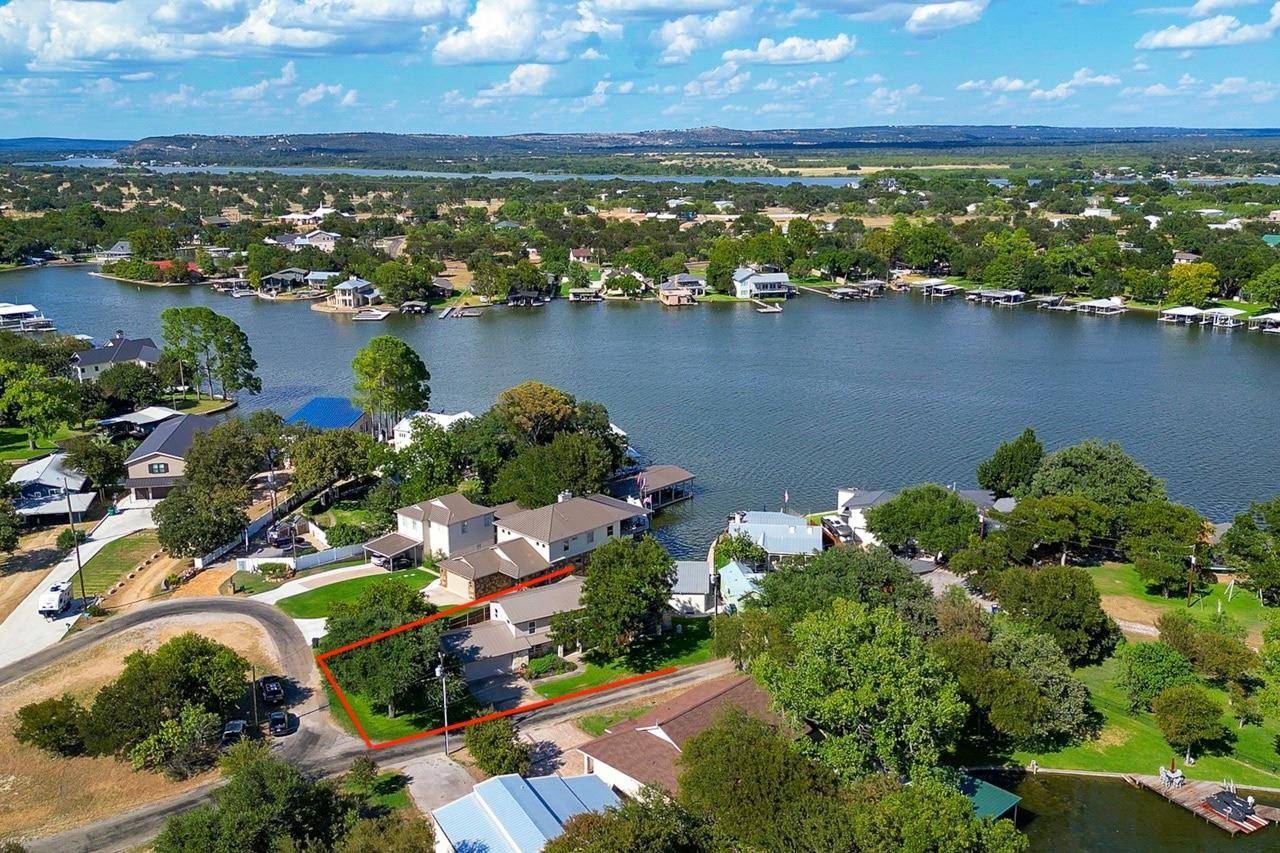 301 Princess LN, Sunrise Beach, TX 78643