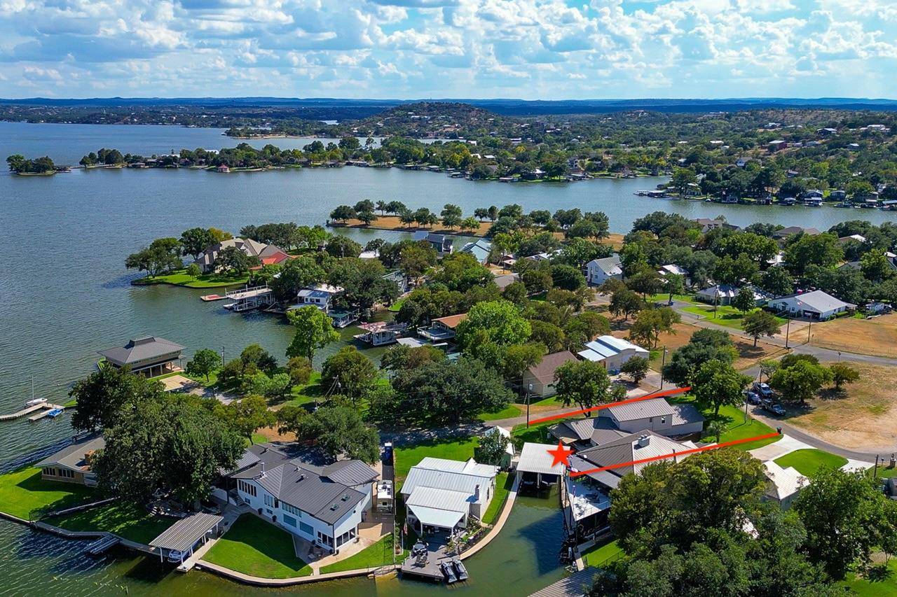 301 Princess LN, Sunrise Beach, TX 78643
