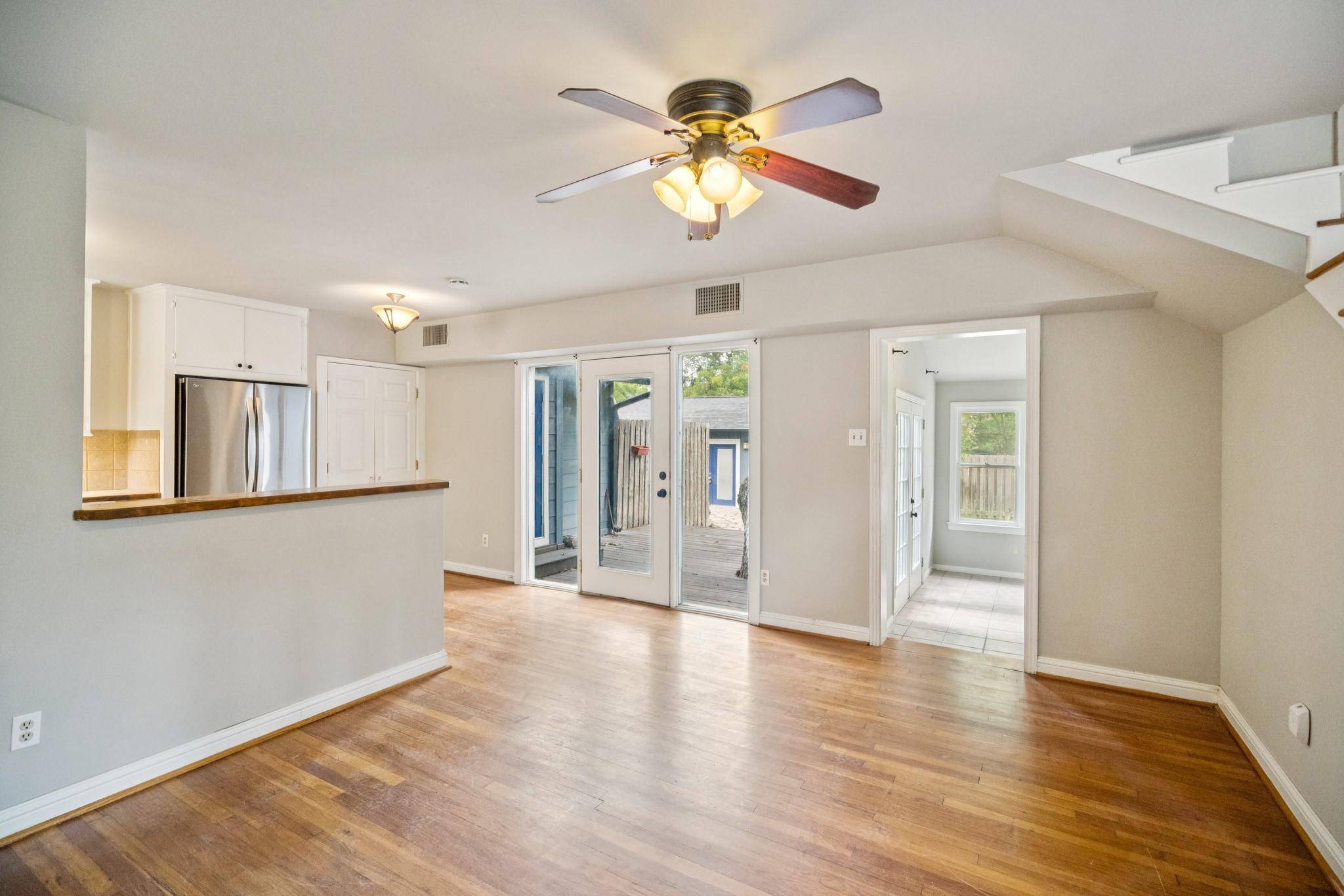 1402 Laurel ST #B, Georgetown, TX 78626