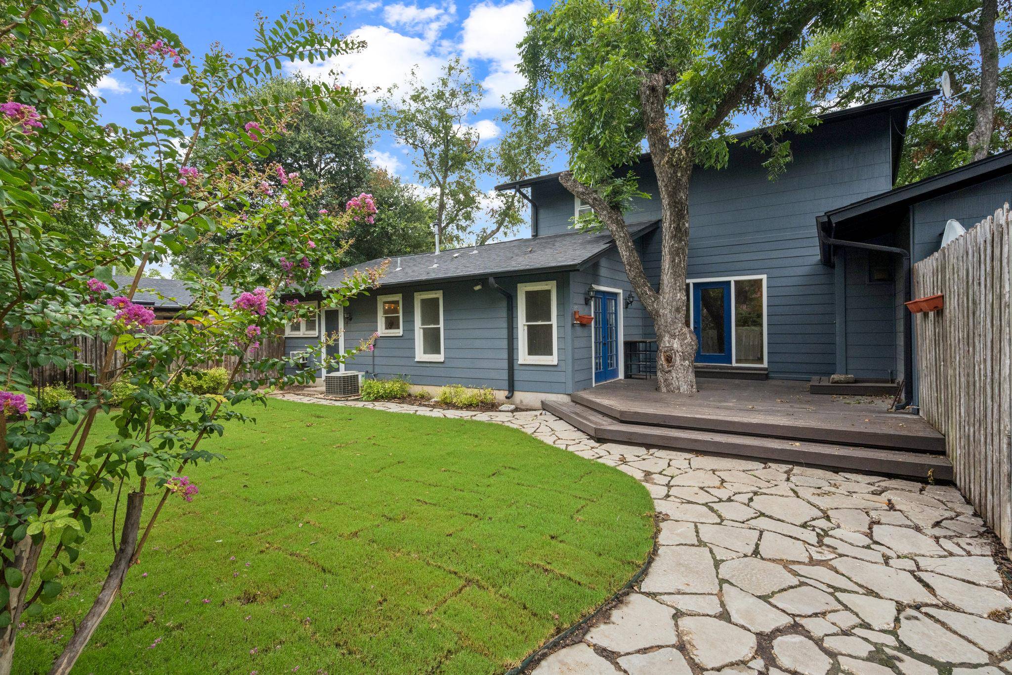 1402 Laurel ST #B, Georgetown, TX 78626