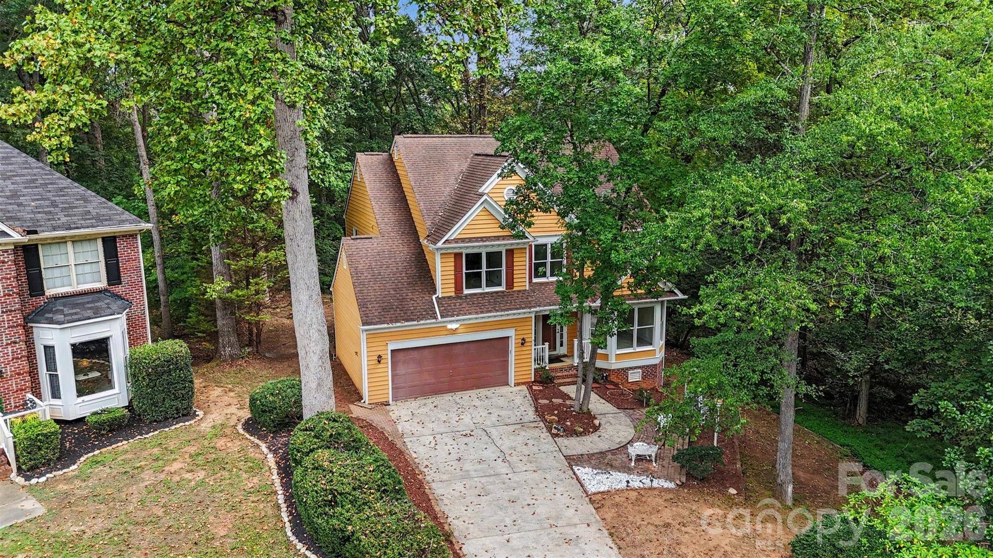 8401 Tatebrook LN, Huntersville, NC 28078