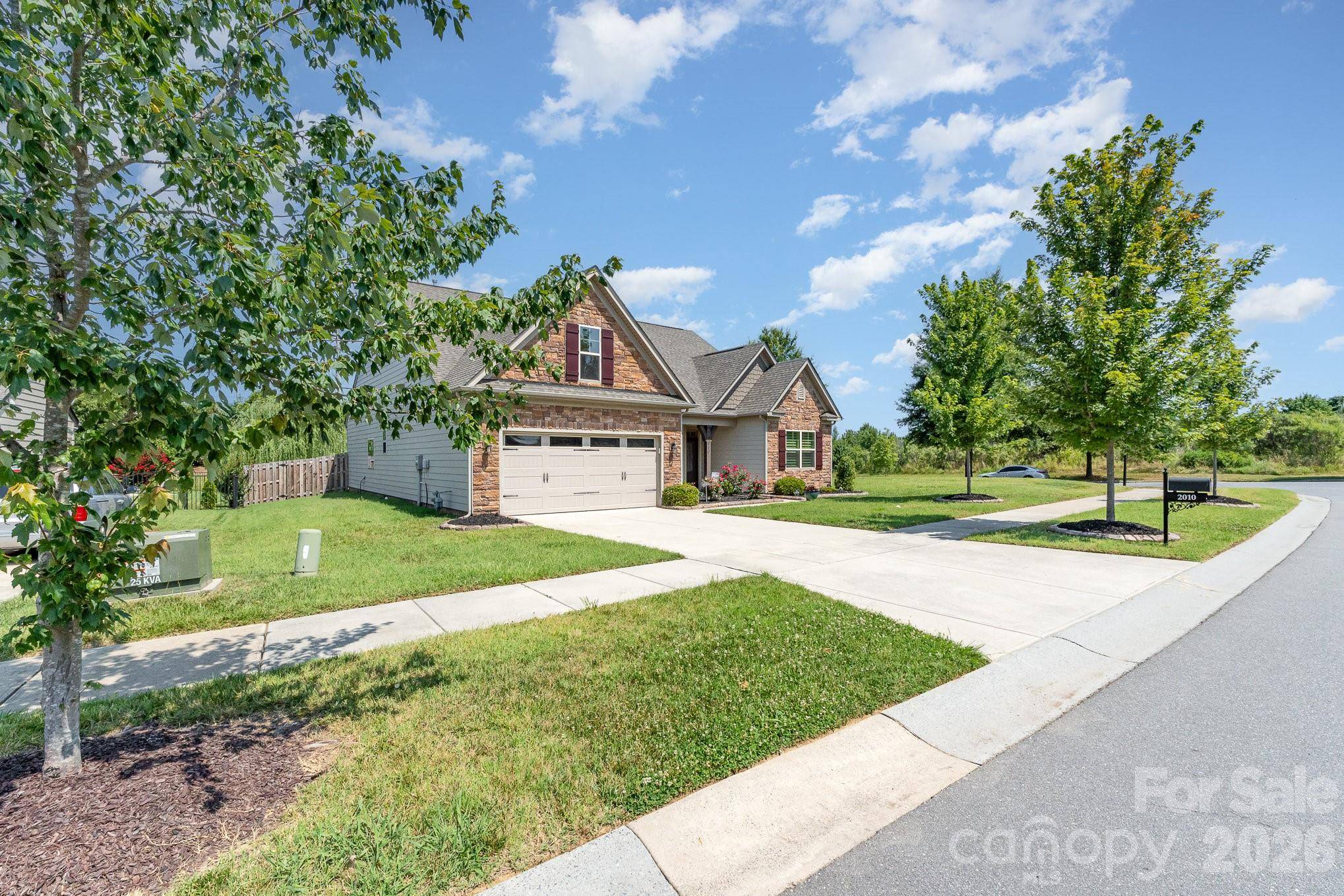 2010 Knocktree DR, Indian Trail, NC 28079