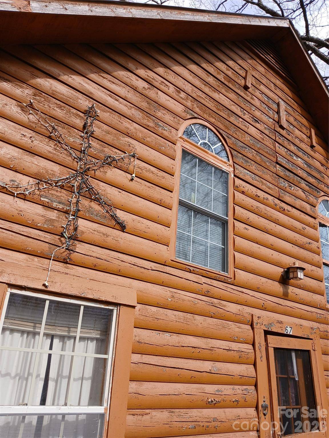 67 Mistletoe RDG, Waynesville, NC 28786