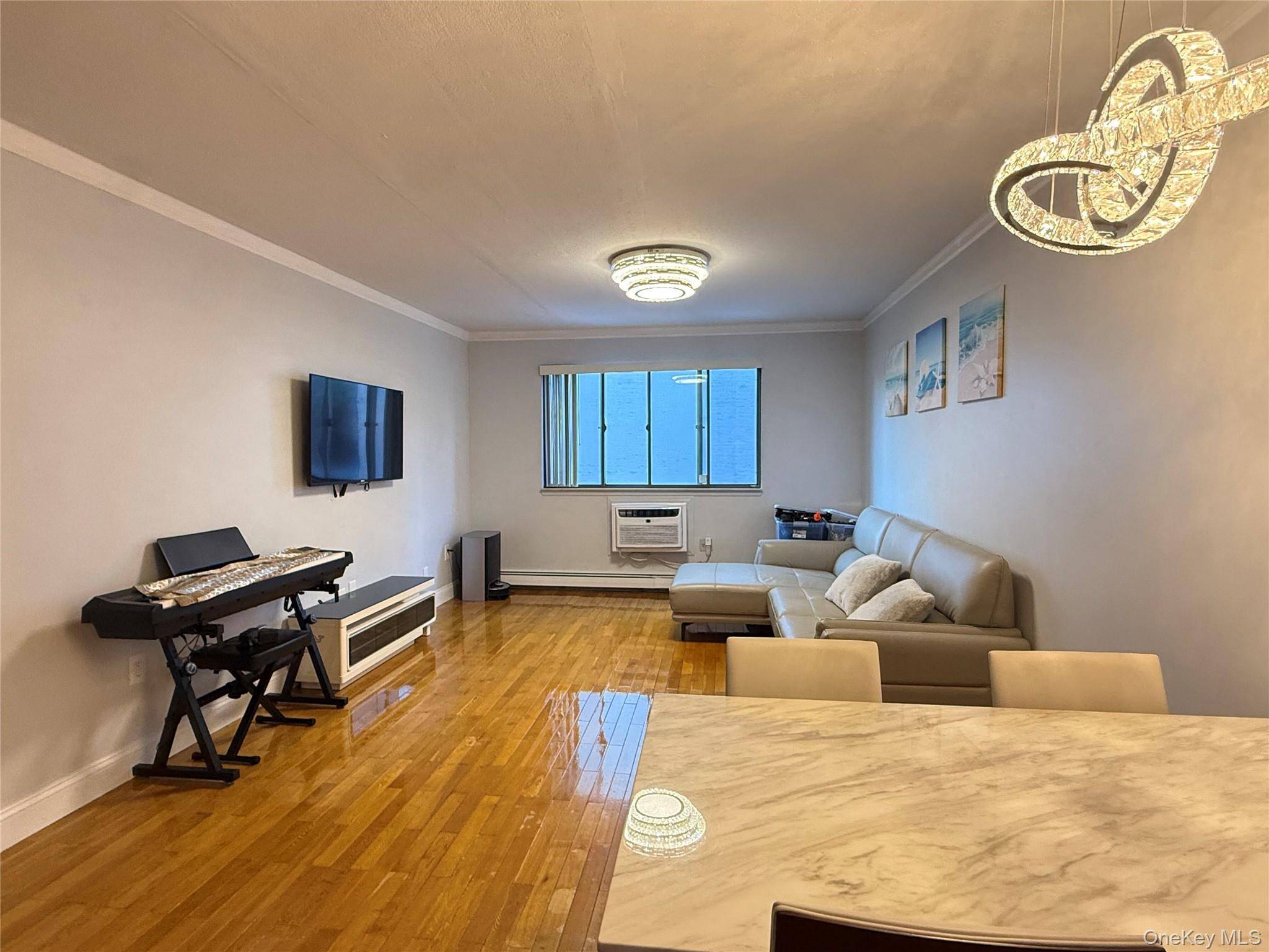170-20 Crocheron AVE #203, Flushing, NY 11358