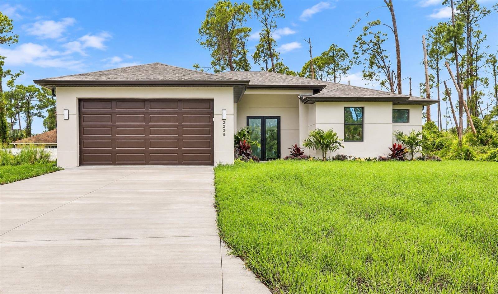 2235 NABBLE LN, North Port, FL 34288
