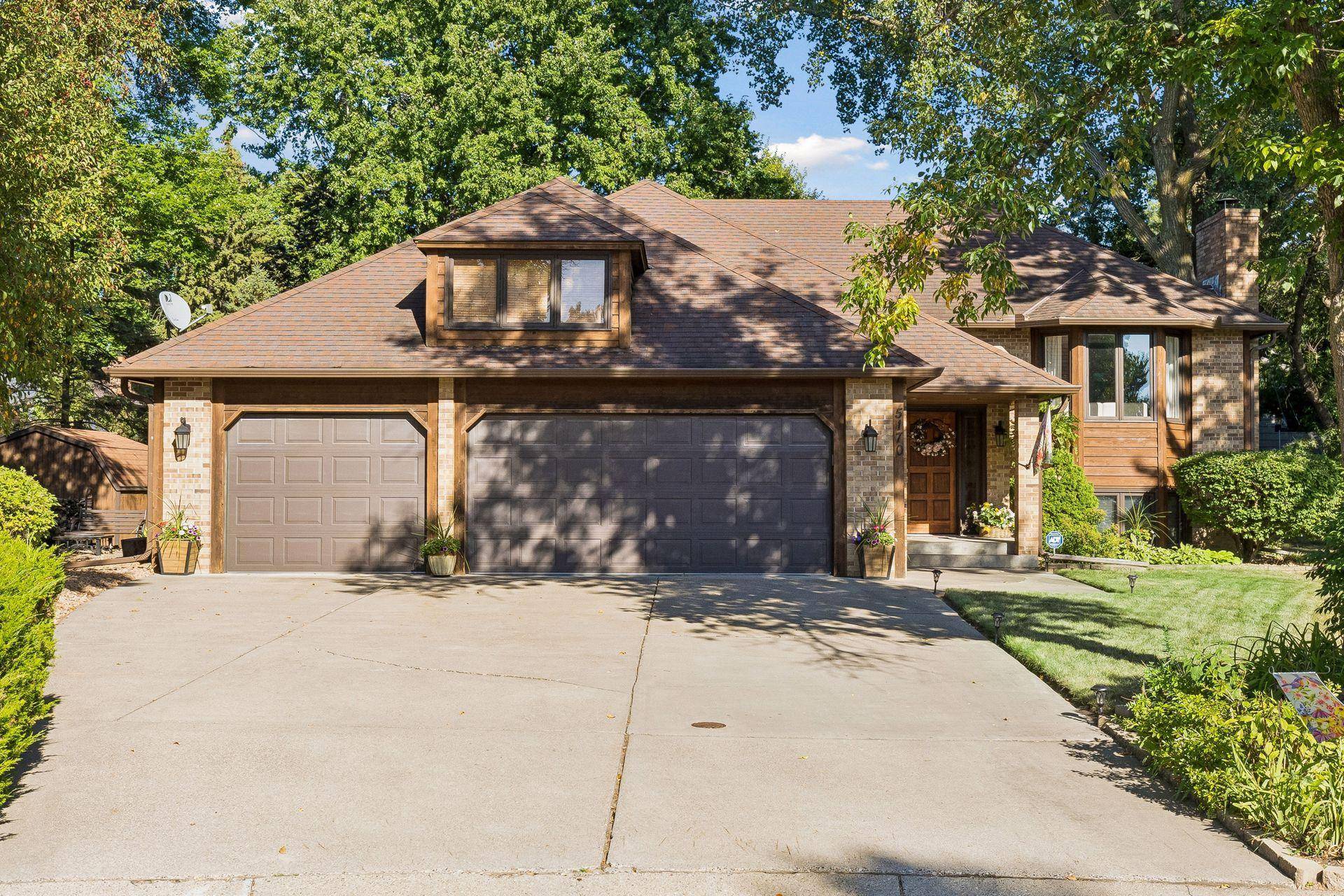 5170 Hemlock LN N, Plymouth, MN 55442