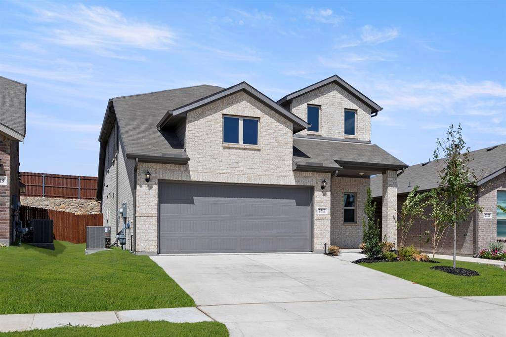 2517 McNally Drive, Mesquite, TX 75149
