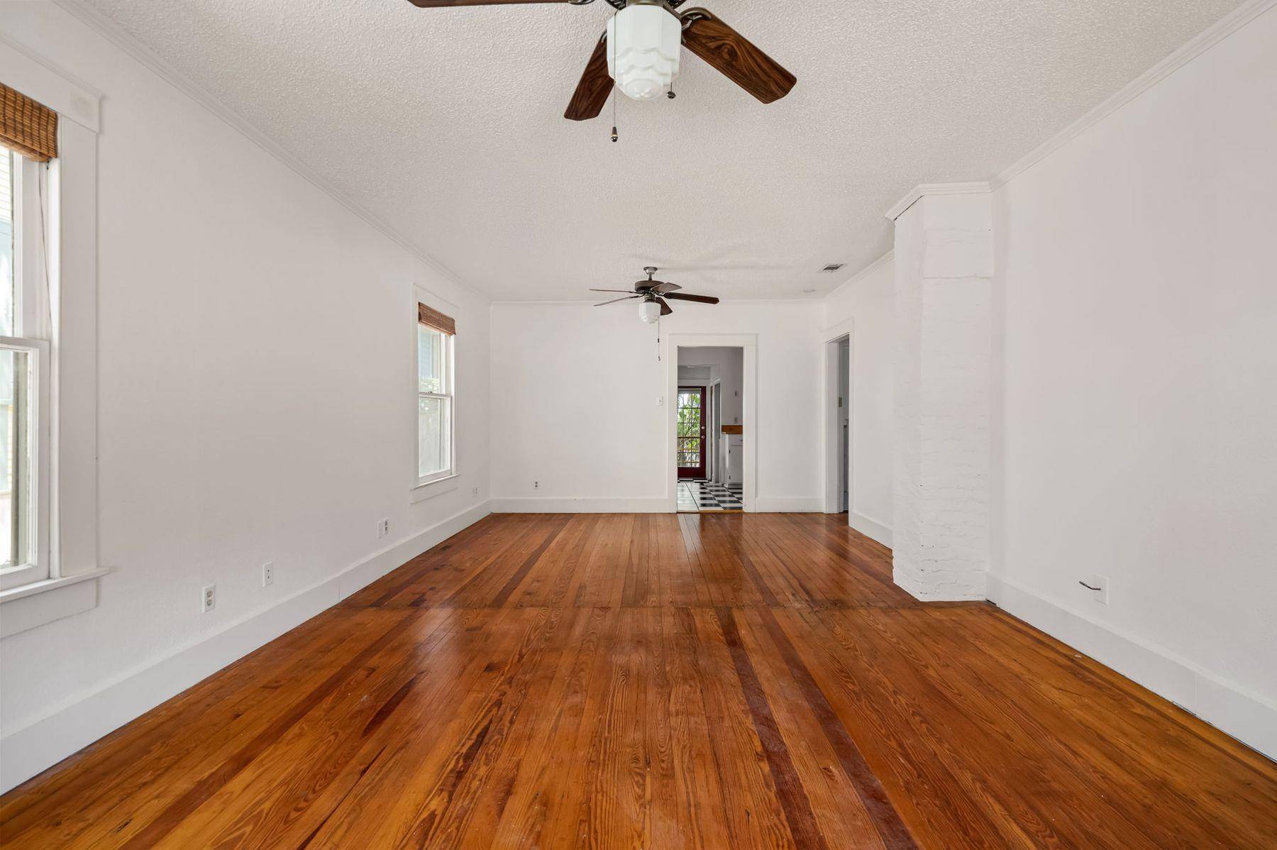 800 W Gibson ST, Austin, TX 78704