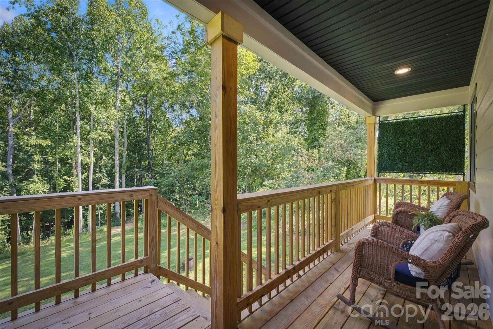 1013 37th ST SW, Hickory, NC 28602