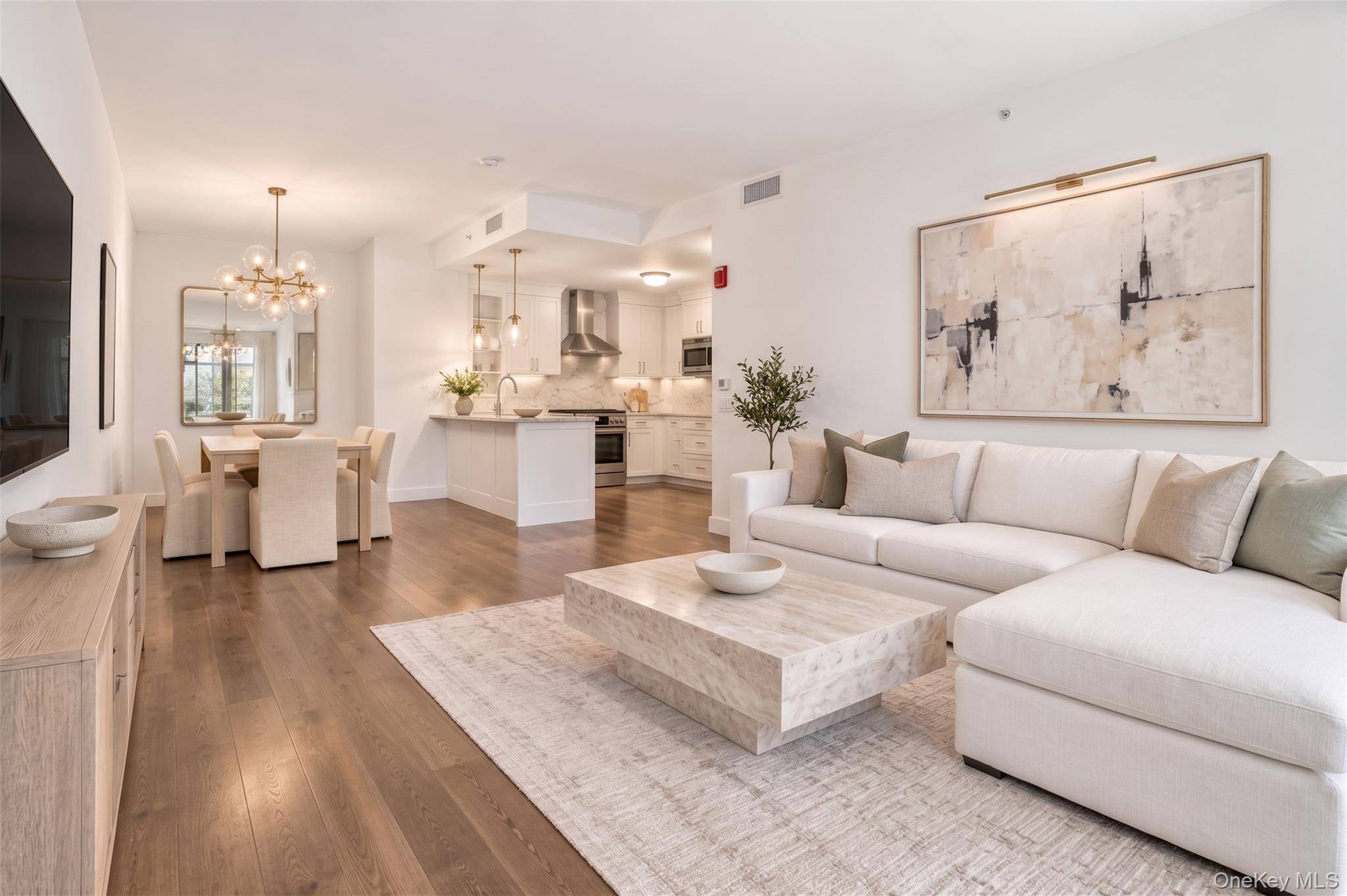 10 Byron PL #PH716, Larchmont, NY 10538